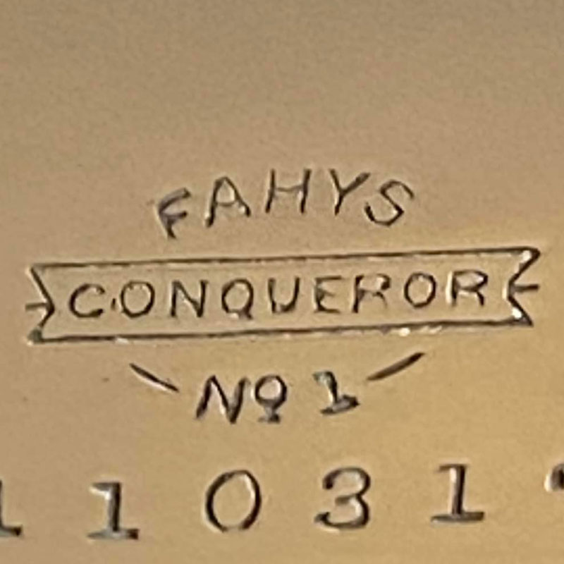 Watch Case Marking Variant for Fahys Watch Case Co. Conqueror: Fahys
Conqueror
No. 1