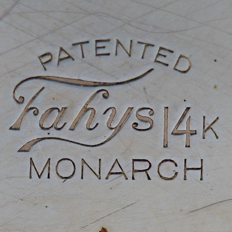 Watch Case Marking for Fahys Watch Case Co. Monarch 14K/21YR: Patented
Fahys
14K
Monarch