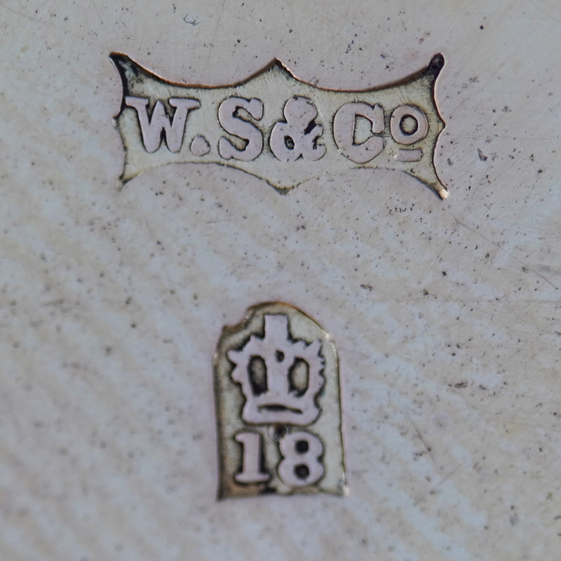 Watch Case Marking for Warren & Spadone 18K: W.S&Co Crown 18 in Gumdrop Embossed